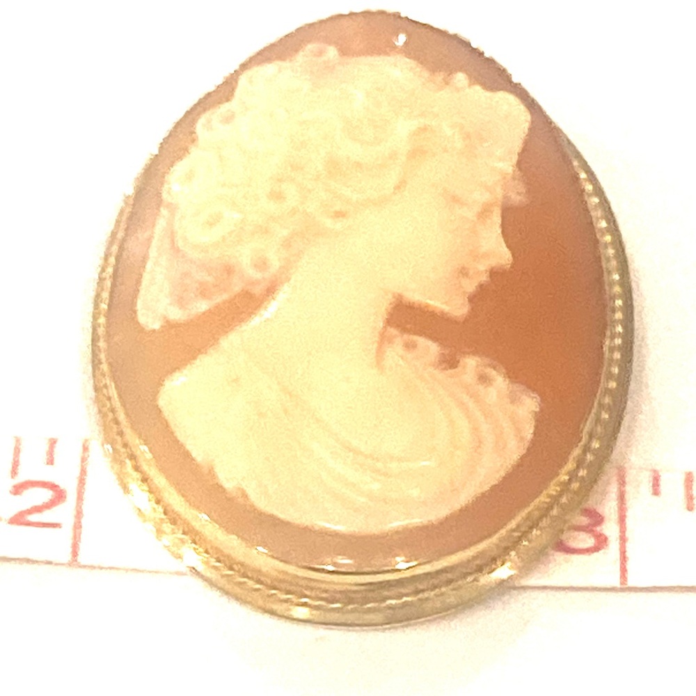 18k Antique Gold Carved Shell Cameo - Picture 3 of 5